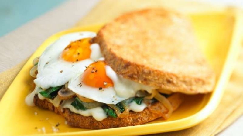Yumurtalı Sandviç Tarifi